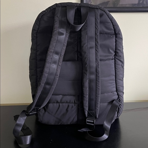 Wilo The Label Unisex Black Quilted Puffer Backpack main image 9
